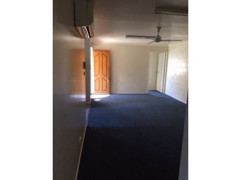 2/4 O’Shanesy Street, Koongal QLD 4701